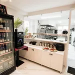 Vion Sea Boutique - Durres Hotel 3*