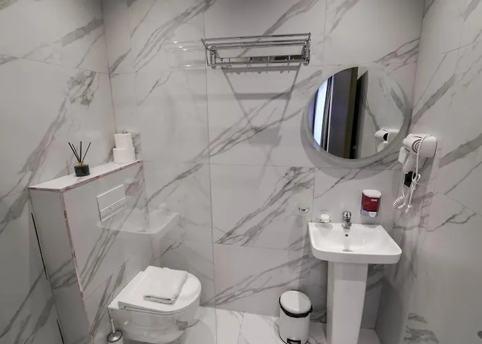 מלון Vion Sea Boutique - Durres 3*