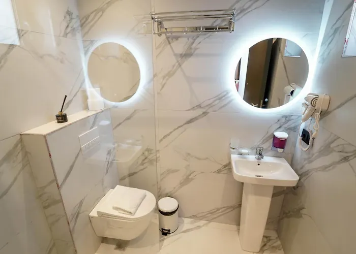 Vion Sea Boutique - Durres גולם