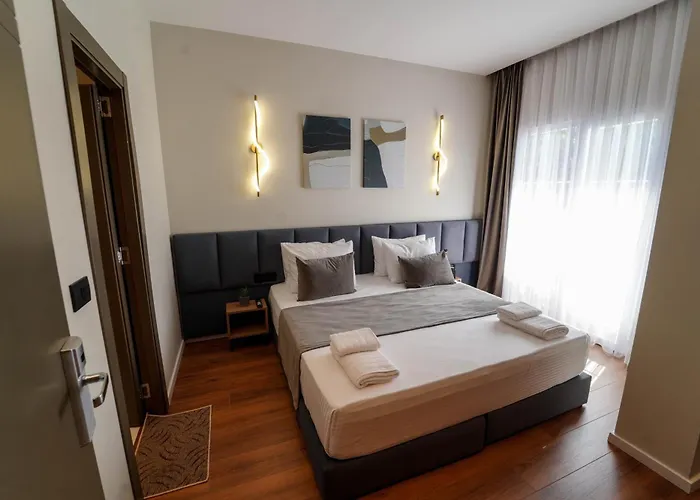 Vion Sea Boutique - Durres 3* גולם