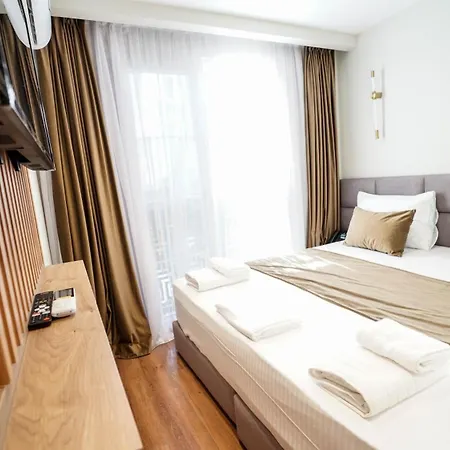 Hotel Vion Sea Boutique - Durres 3*