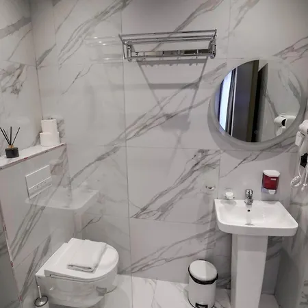 Hotel Vion Sea Boutique - Durres 3*