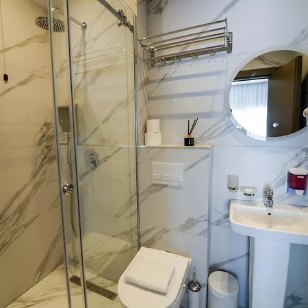 Vion Sea Boutique - Durres Hotel Golem (Tirana)