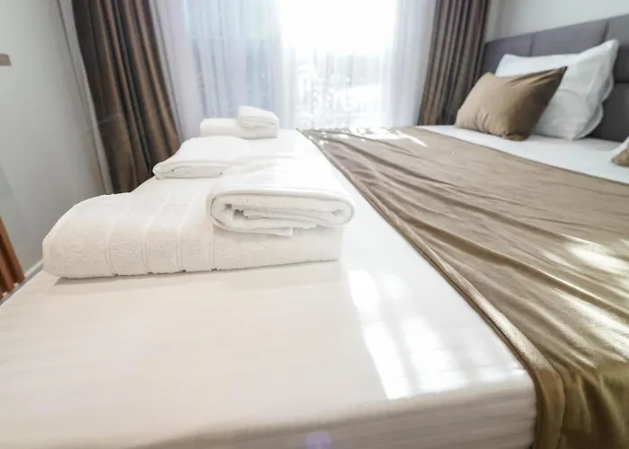 Vion Sea Boutique - Durres 호텔 3*