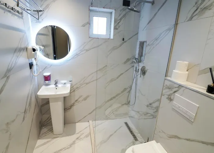 호텔 Vion Sea Boutique - Durres 3*