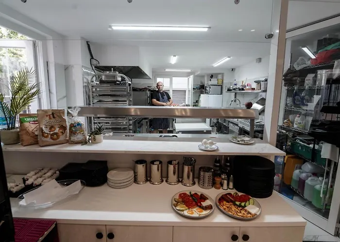 Vion Sea Boutique - Durres 호텔 3*