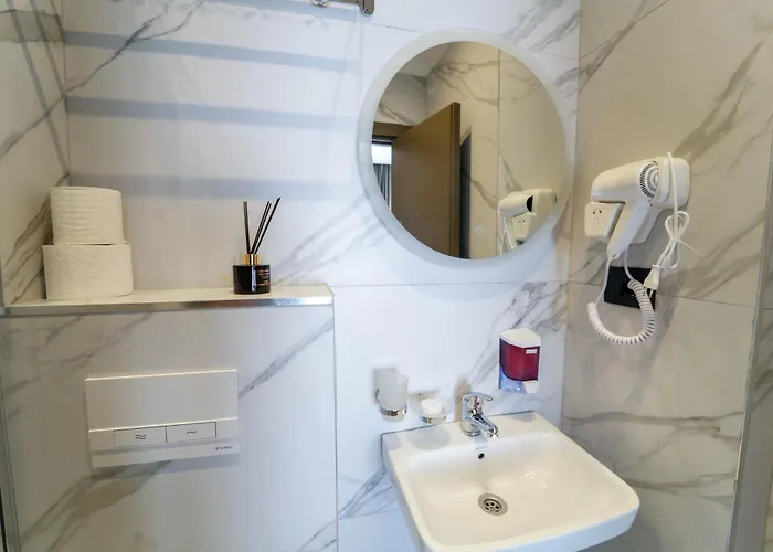 Vion Sea Boutique - Durres Hotel Golem (Tirana)